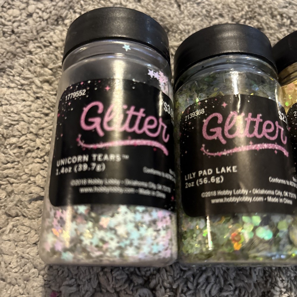 Glitter Lot: 6 Bottles Multicolor Sparkly