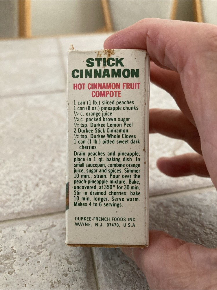 Durkee Stick Cinnamon NET WT. 1 OZ. (28.3 GRAMS); Box Only