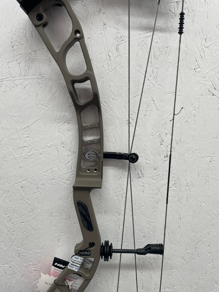 Elite Hntr33 Compound Bow Right-handed