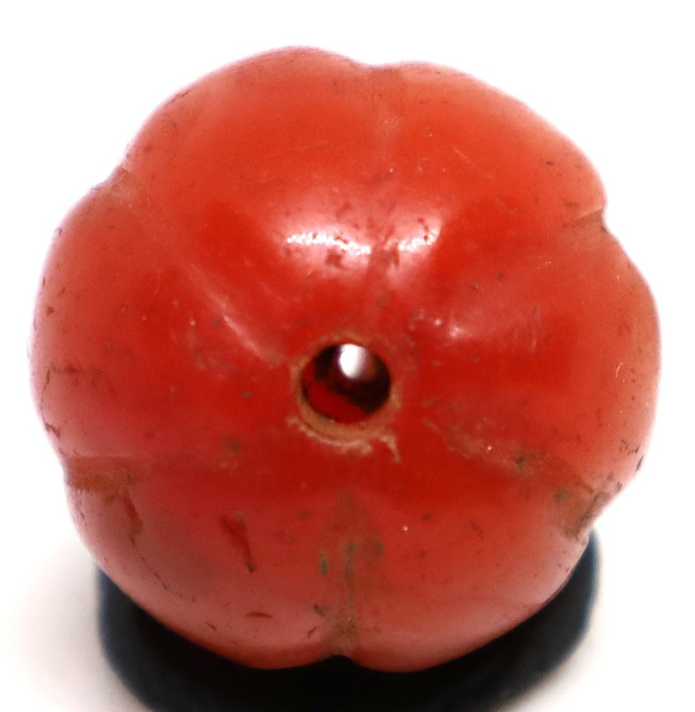 Ancient carnelian agate bead size 17.5mm/16.7mm