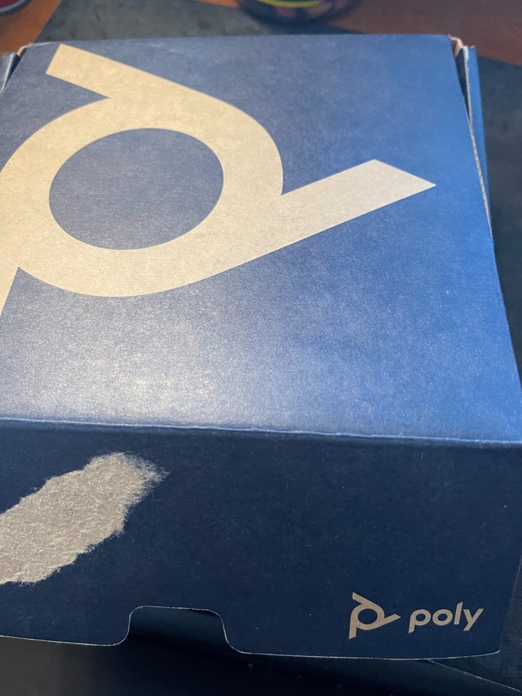 POLY STUDIO P5 WEBCAM 1080P CAMERA / MIC USB POWERED