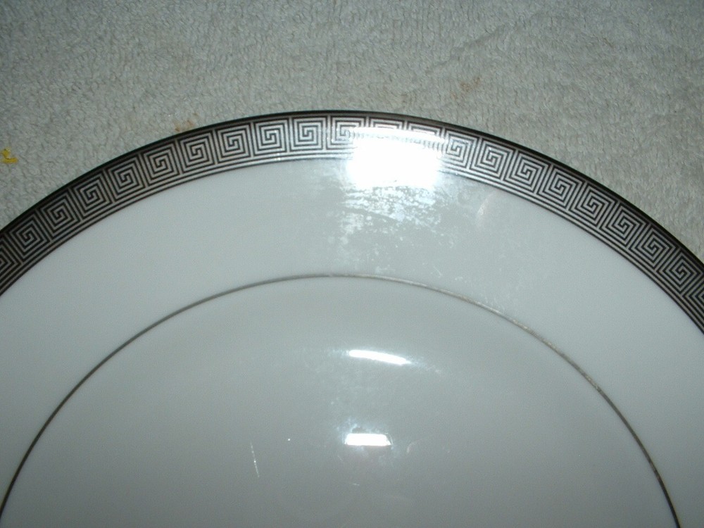 Wedgwood Metropolis 5 Piece Place Setting