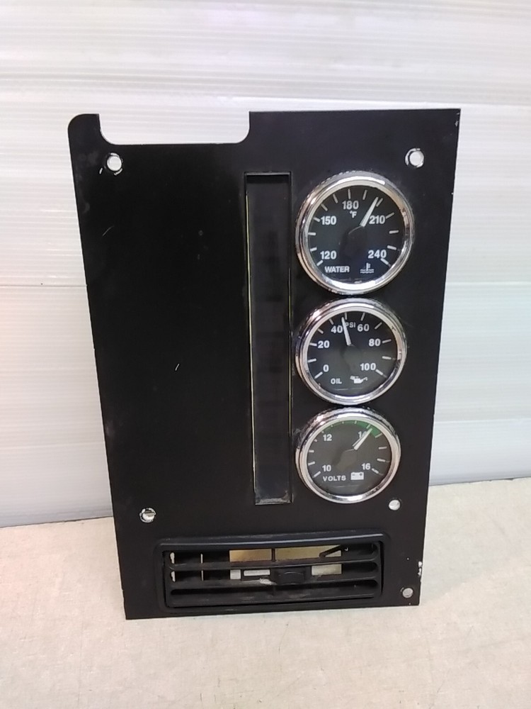 International Gauge Cluster Panel 3553149C91