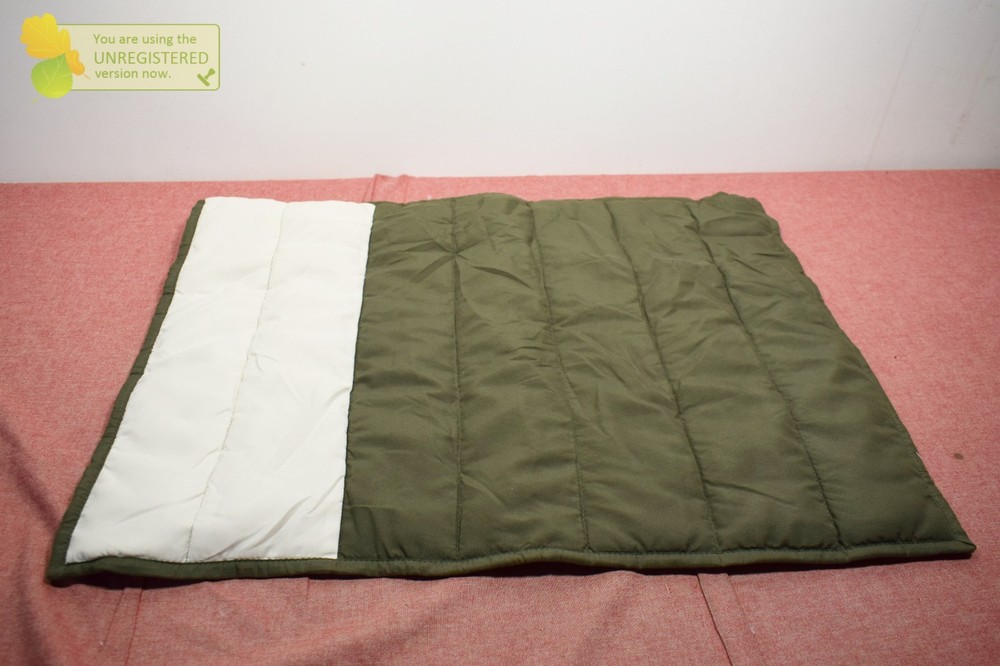 Green & White Pillow Sham 20x26"