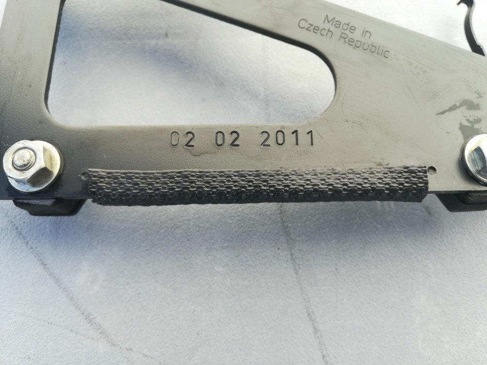 2008-2014 BMW R1200RT K26 BRAKE ABS PUMP CONTROL MODULE BRACKET SUPPORT OEM