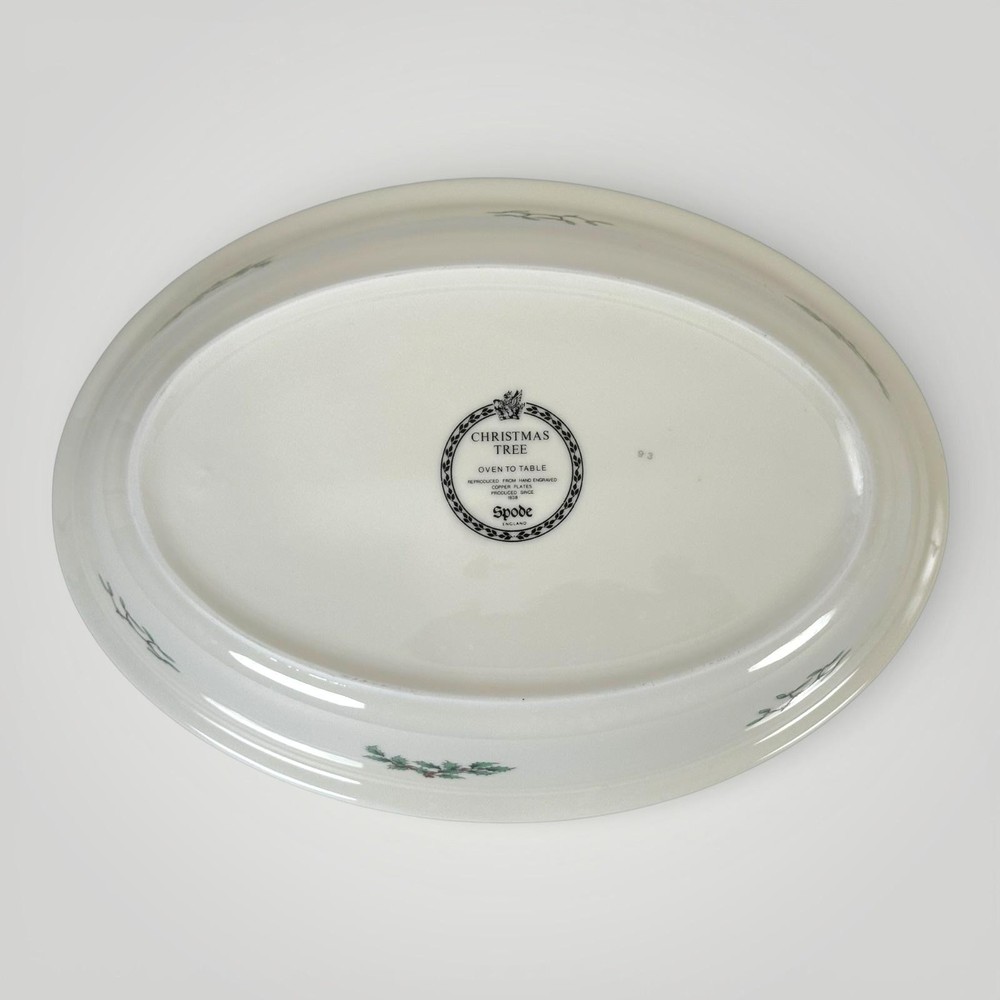 Spode Christmas Tree England Medium Deep Oval Baking Dish 12.5x 9" Oven to Table