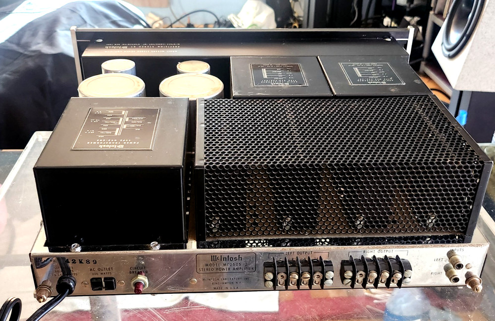 McIntosh MC 2505 solid state power amplifier