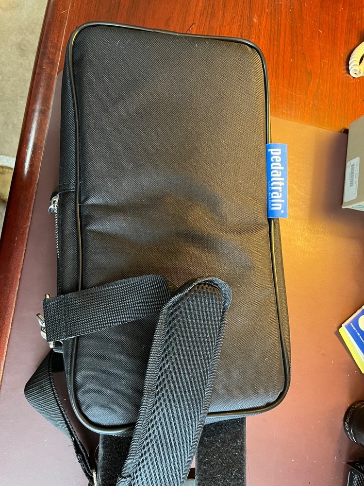 PEDALTRAIN Nano with Nano soft case.