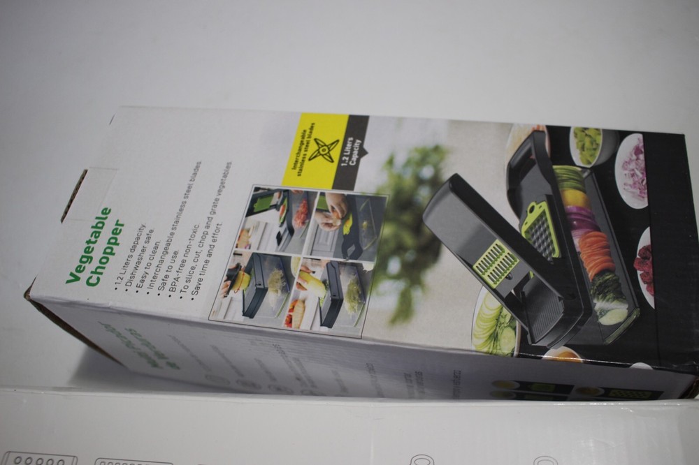 2 SETS VEGETABLE CHOPPER