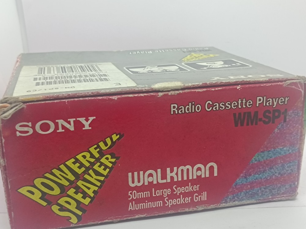Sony WM SP 1 Walkman Cassette player working with box