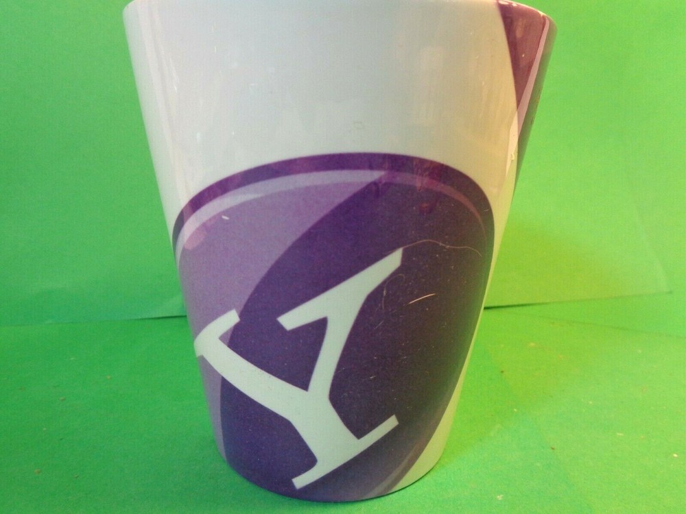 Y! Coffee Mug (Used/EUC)