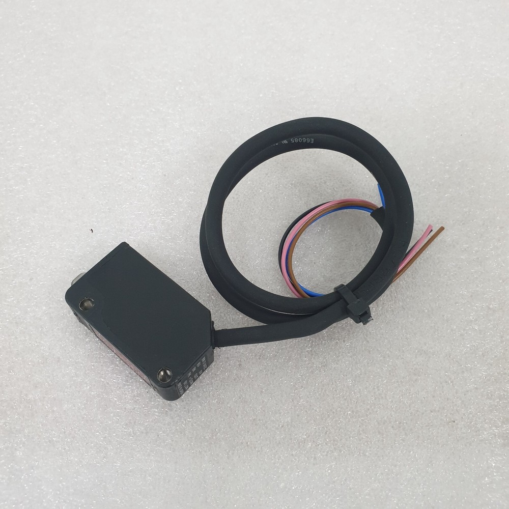 Keyence BN 12-24VDC Photoelectric Switch Sensor