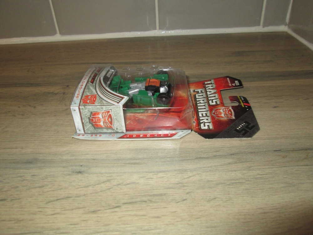 TRANSFORMERS UNIVERSE - CLASSIC G1 BRAWN 3" - NEW + SEALED - GC - 2 SMALL ISSUES