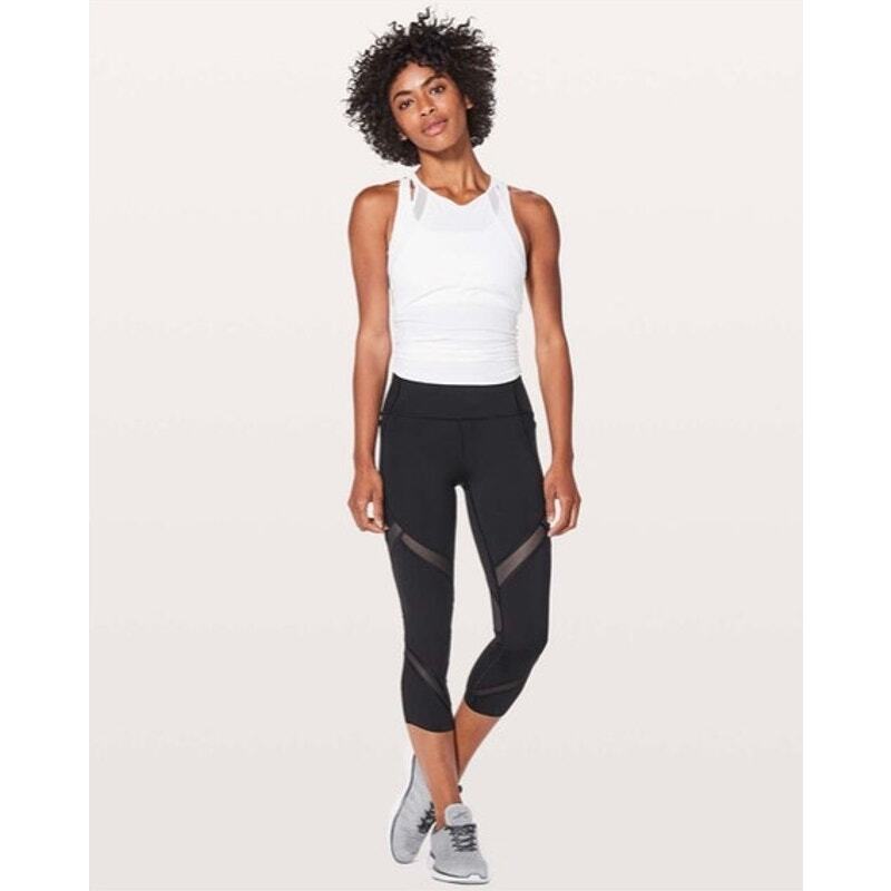 Lululemon On Pace Crop Leggings Black Size 4