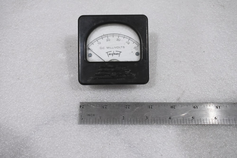 TRIPLETT DC MILLIVOLT VOLTMETER 0-50 MILLIVOLTS