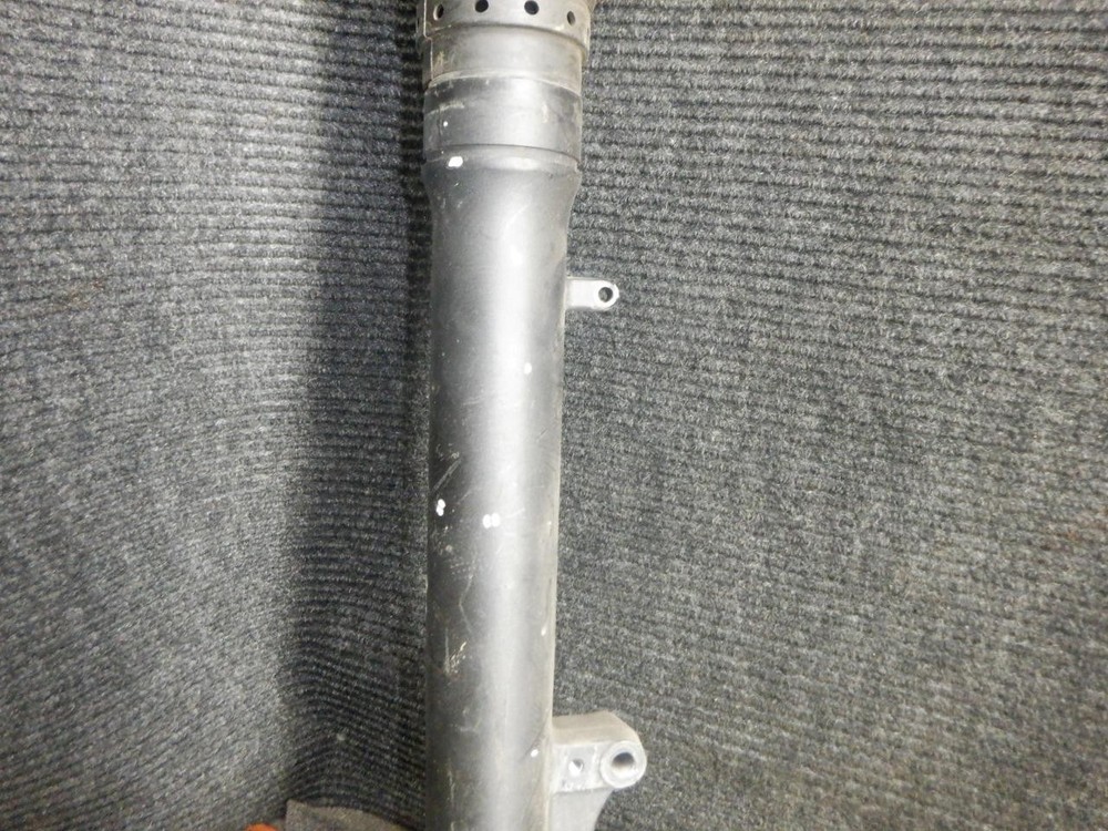 17 Kawasaki KL 650 left fork C2