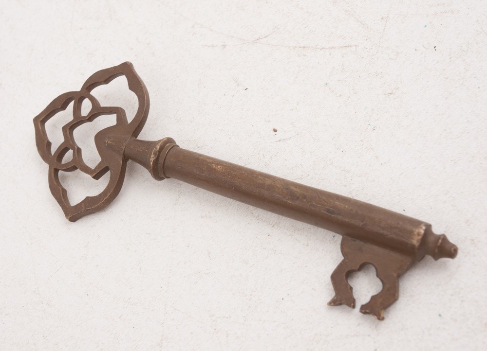 Solid Brass Skeleton Key Decor (H5R) 6.5" Wall Hanging Decoration Joint Stash