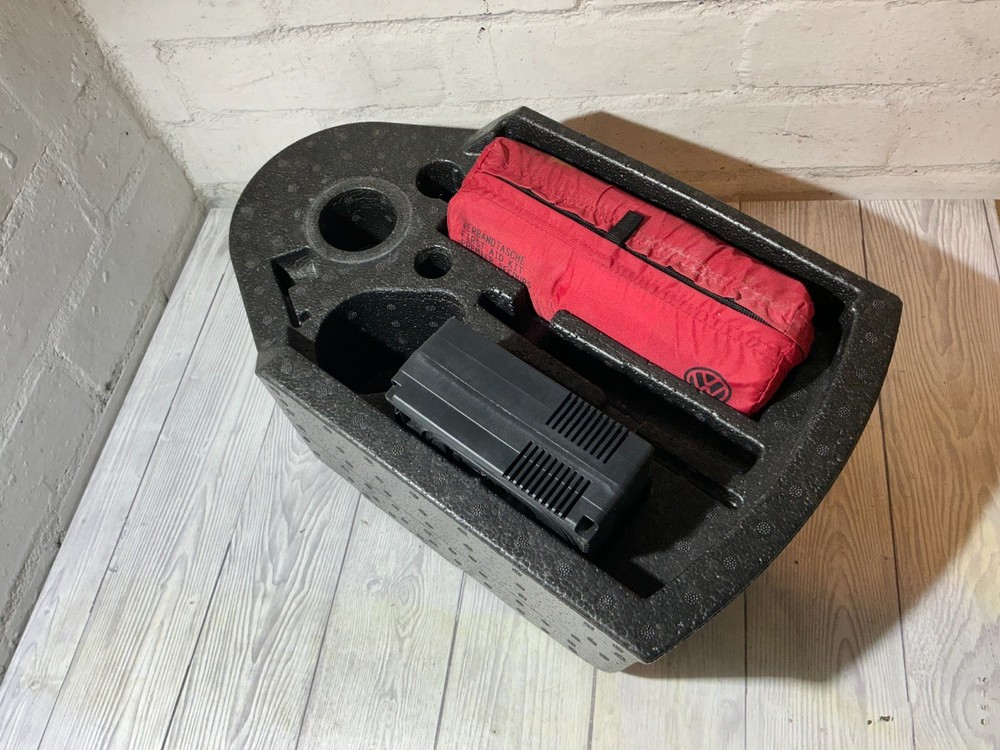 Genuine 3G5864469 Toolbox Support Boot VW Arteon PASSAT Saloon