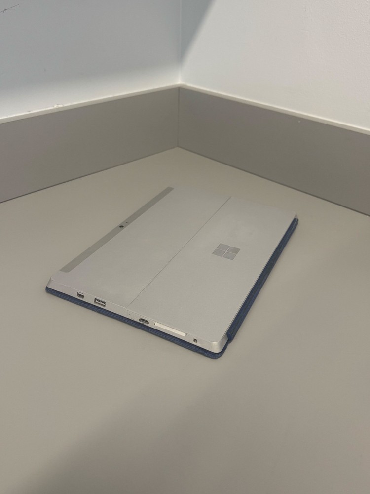 Microsoft Surface Pro 3 (Model 1645) 128GB