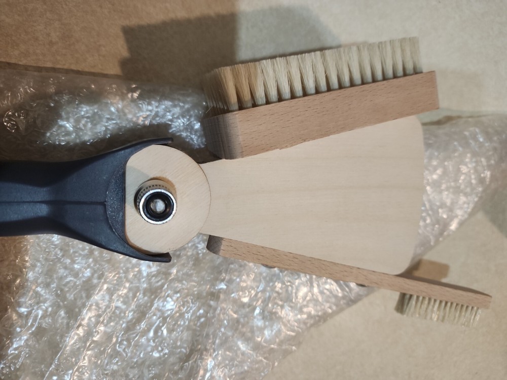 De Woodstok Adjustable Brush Head