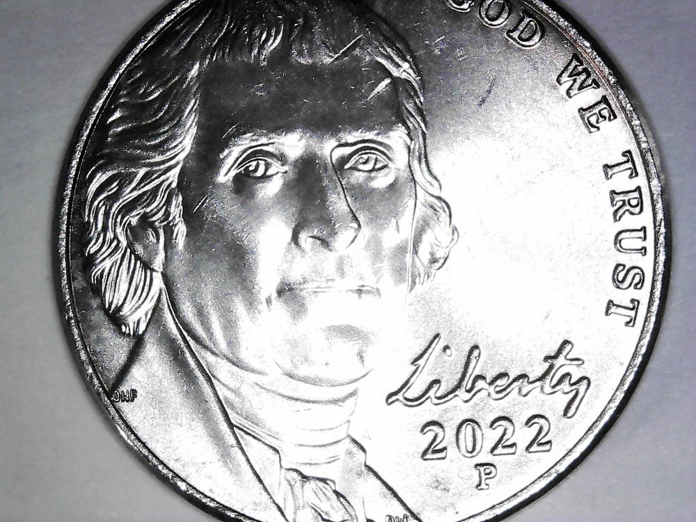 Errors 2 Rim Nickels - Reverse 2019P and 2022P