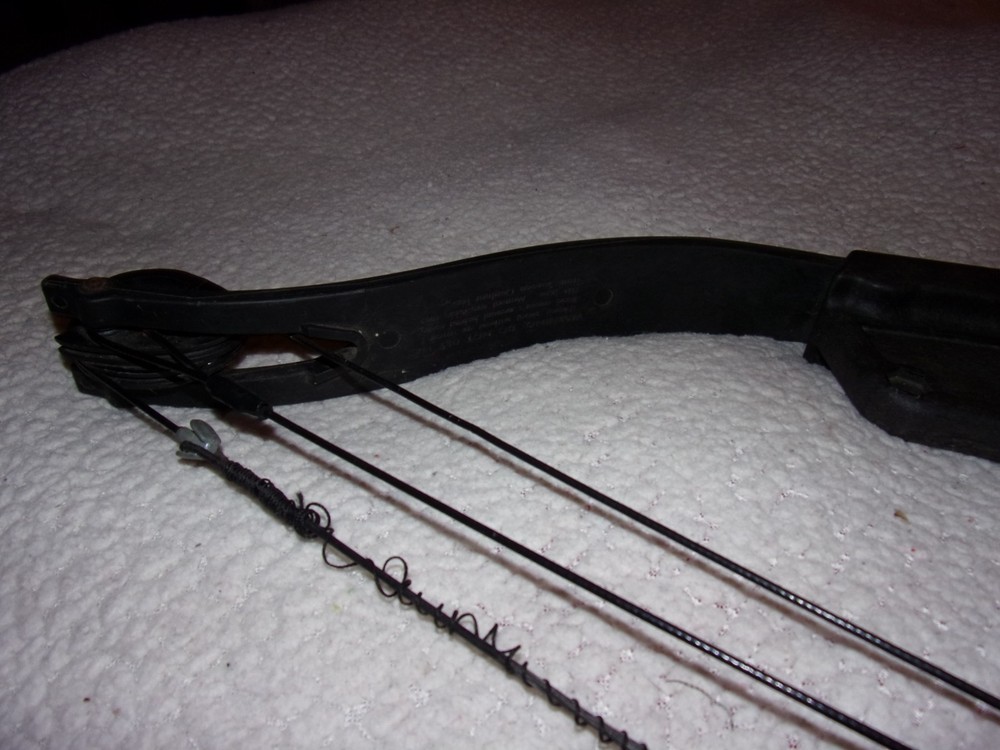 Seneca Youth Compound Bow
