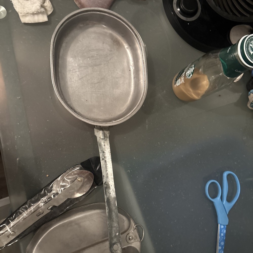 U. S. MESS KIT With Utensils