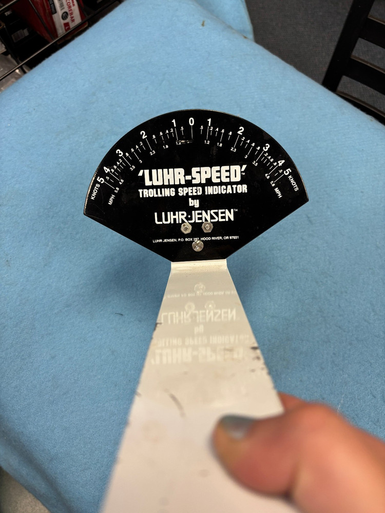 LUHR-Speed Trolling Speed Indicator