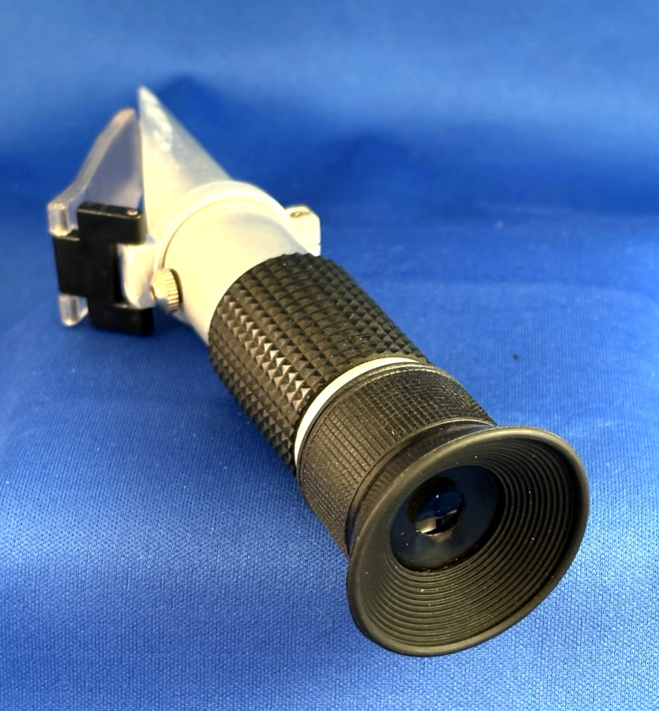 Handheld Refractometer