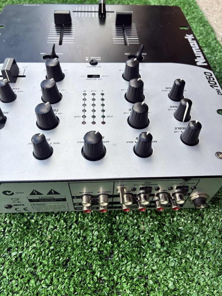 Numark DM1050 2 Channel DJ Mixer