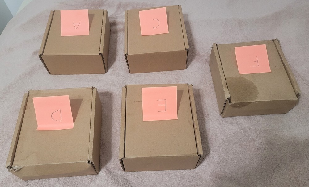 LOT of 5 Pieces - See Description (NOT AVAILABLE)