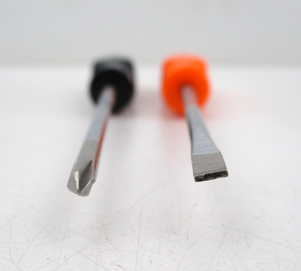 SNAP ON 2 Pc Electronic Screwdriver Set #0 Phillips & 1/8" Flat - Black & Orange