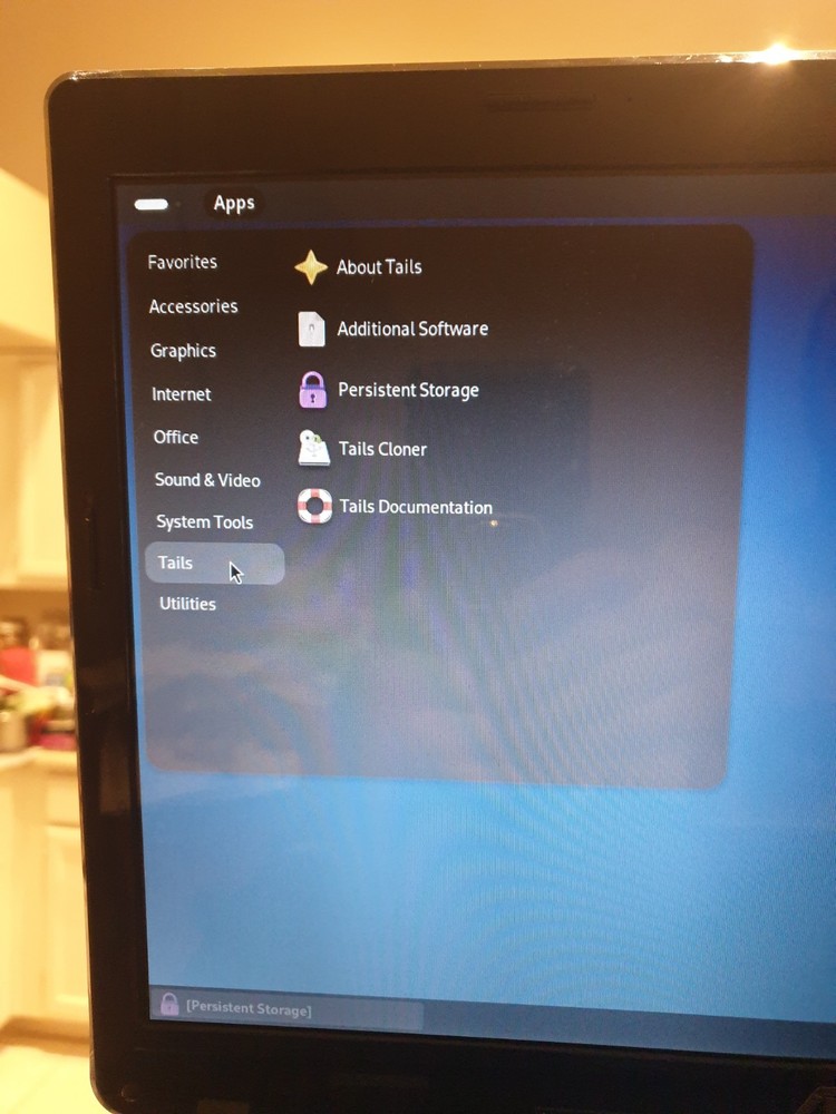 Linux Tails 7.4.1, 64-bit, Bootable Live USB Flash Drive - Leave No Trace