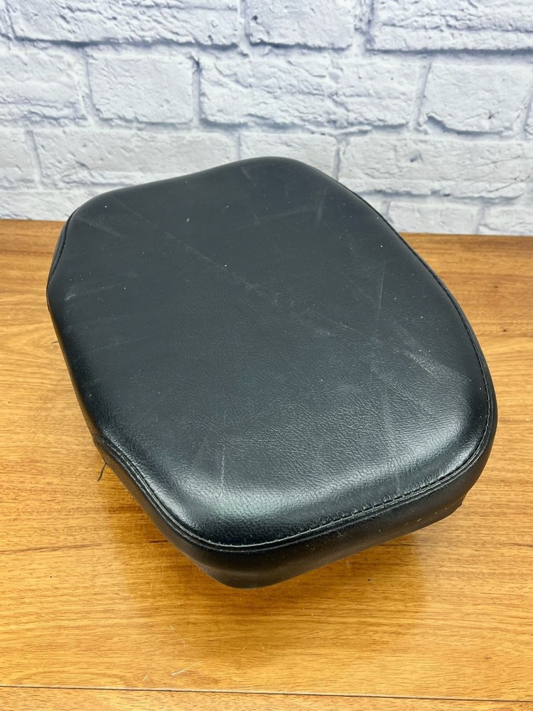 Precor 612 Rowing Machine Replacement Padded Seat (Missing 1 Roller)