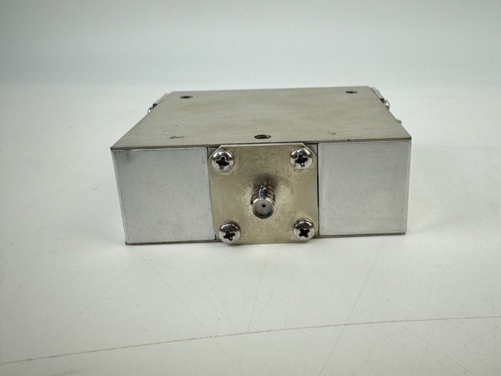 DiTom Microwave D3C0102S Circulator