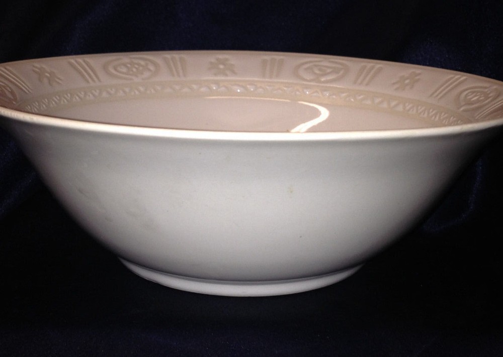 SANGO STONEWARE BISCAYNE 9 1/2" ROUND VEGETABLE BOWL TAN BORDER ON WHITE