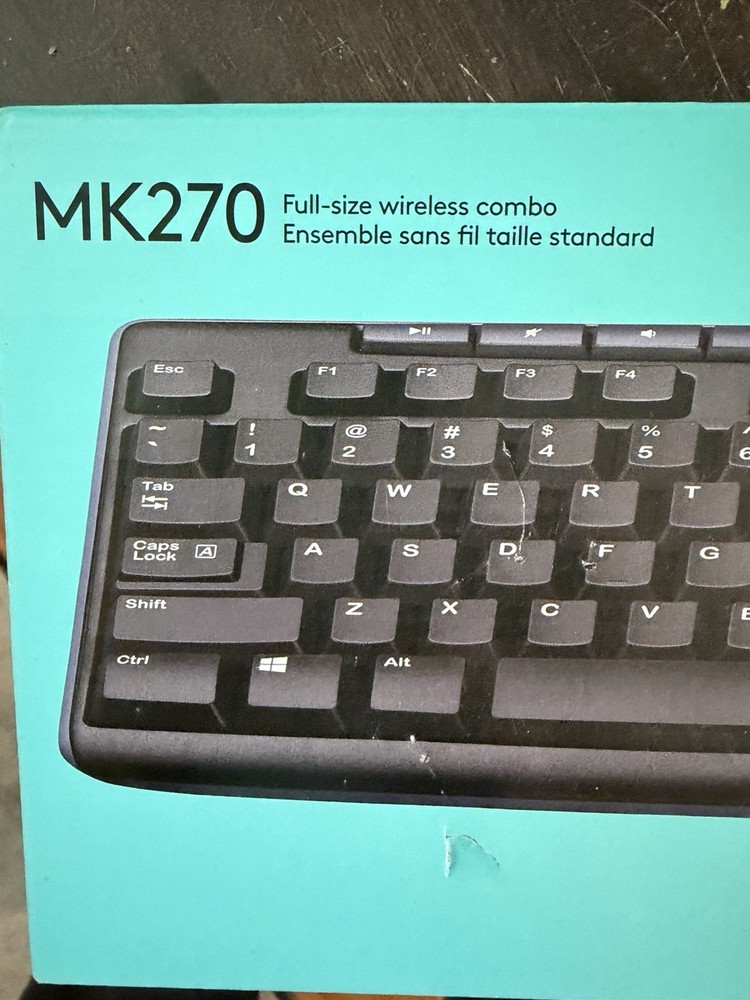 Logitech MK270 Wireless Keyboard and Mouse Combo for PC/MAC, Open Box, Tested