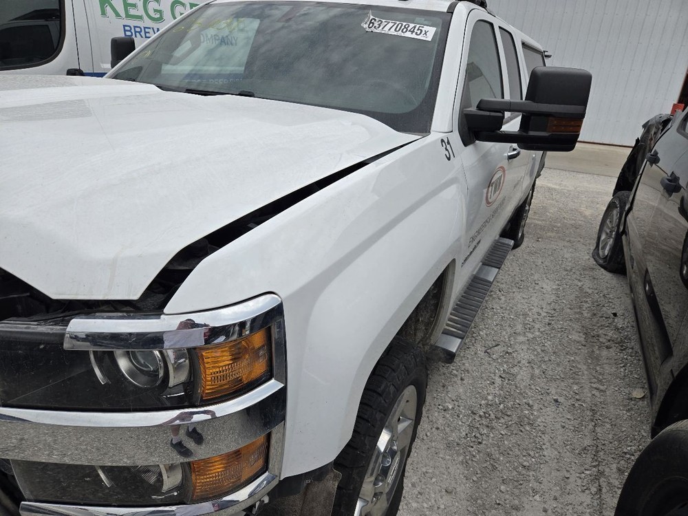 2018-2019 Chevy Silverado Dash Mounted 7" Display Screen Opt IOB