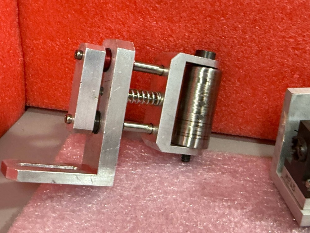 ASSORTED LOT NIKON INTERFEROMETER FLUORESCENCE FILTER CUBE NSR ASSEMBLY