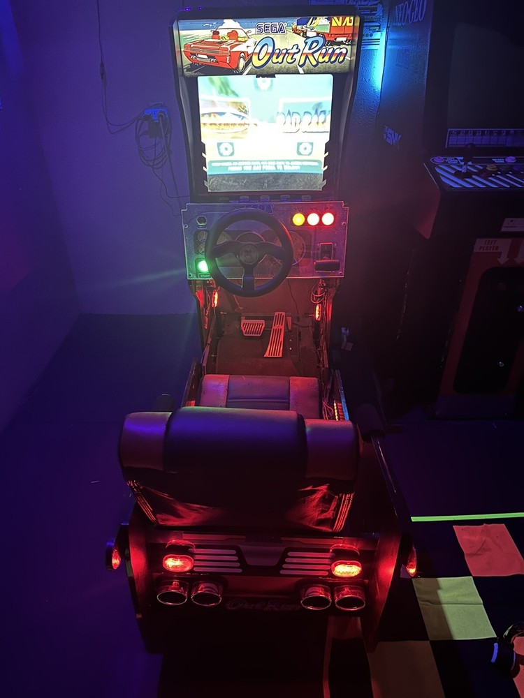 OUT RUN ARCADE 1UP Modified Sit Down - Arcade