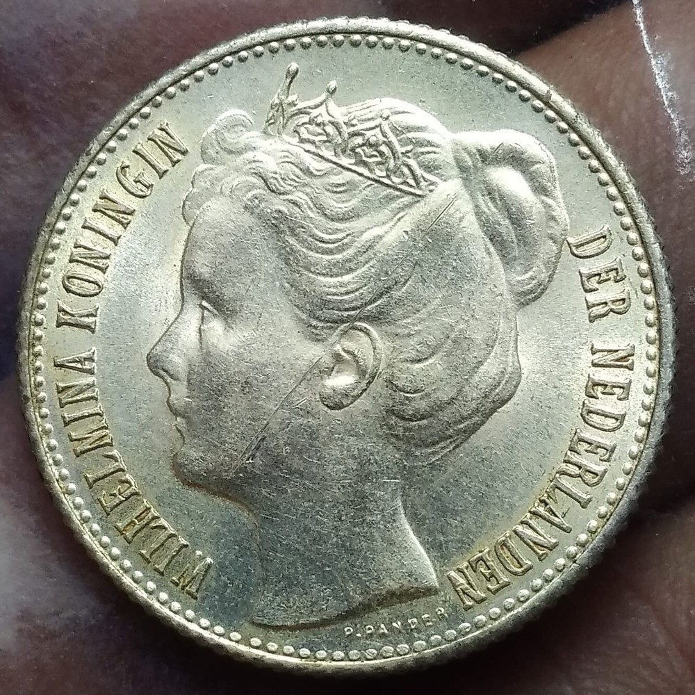 Netherlands 1/2 Gulden 1898 Keydate UNC scratched.