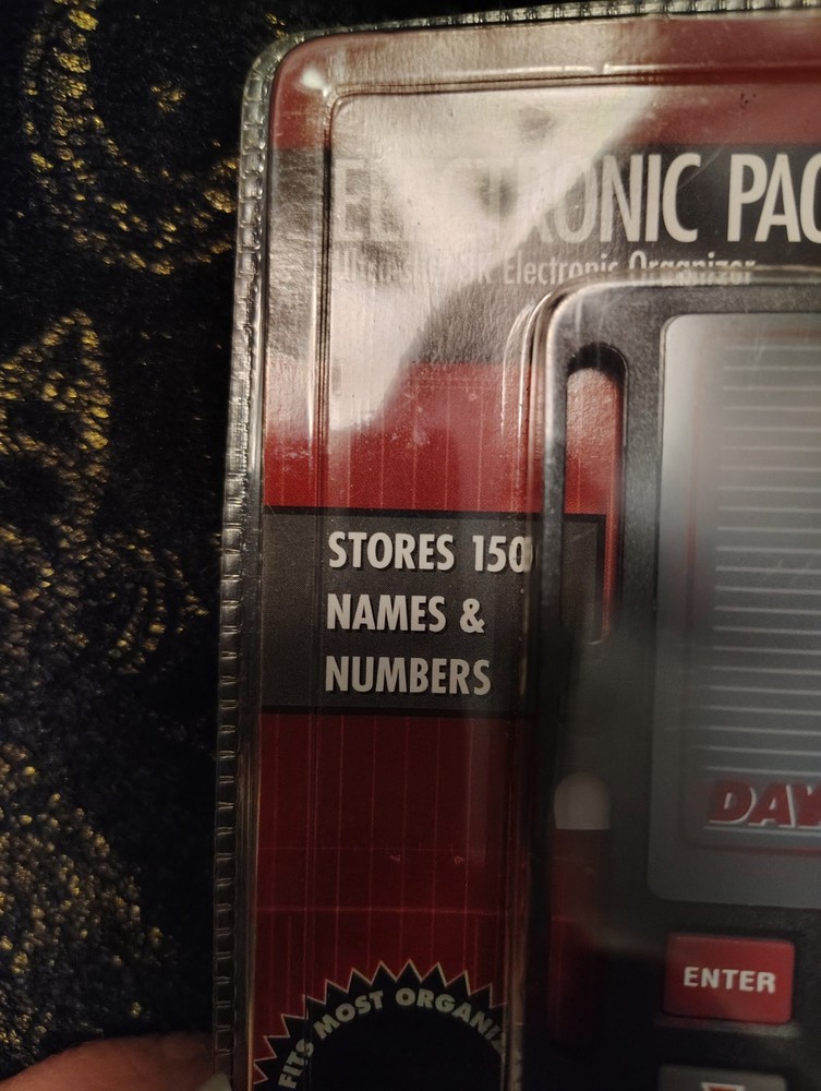 Sealed In Original PKG Day Runner (R) Electric Organizer