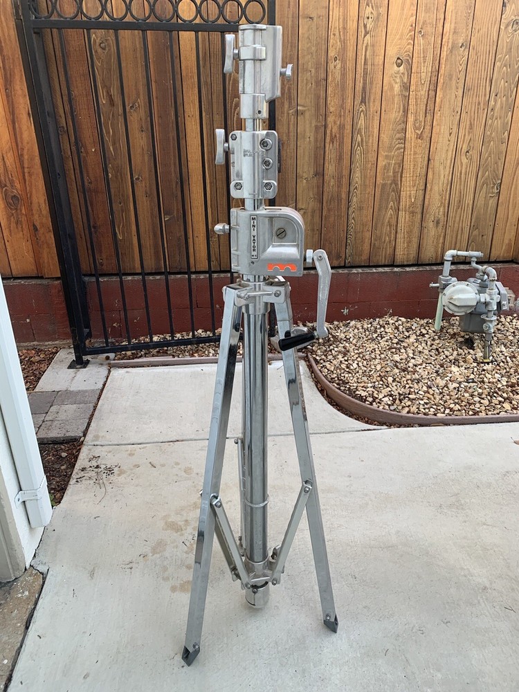 Matthews Minivator Lighting Stand First Generation