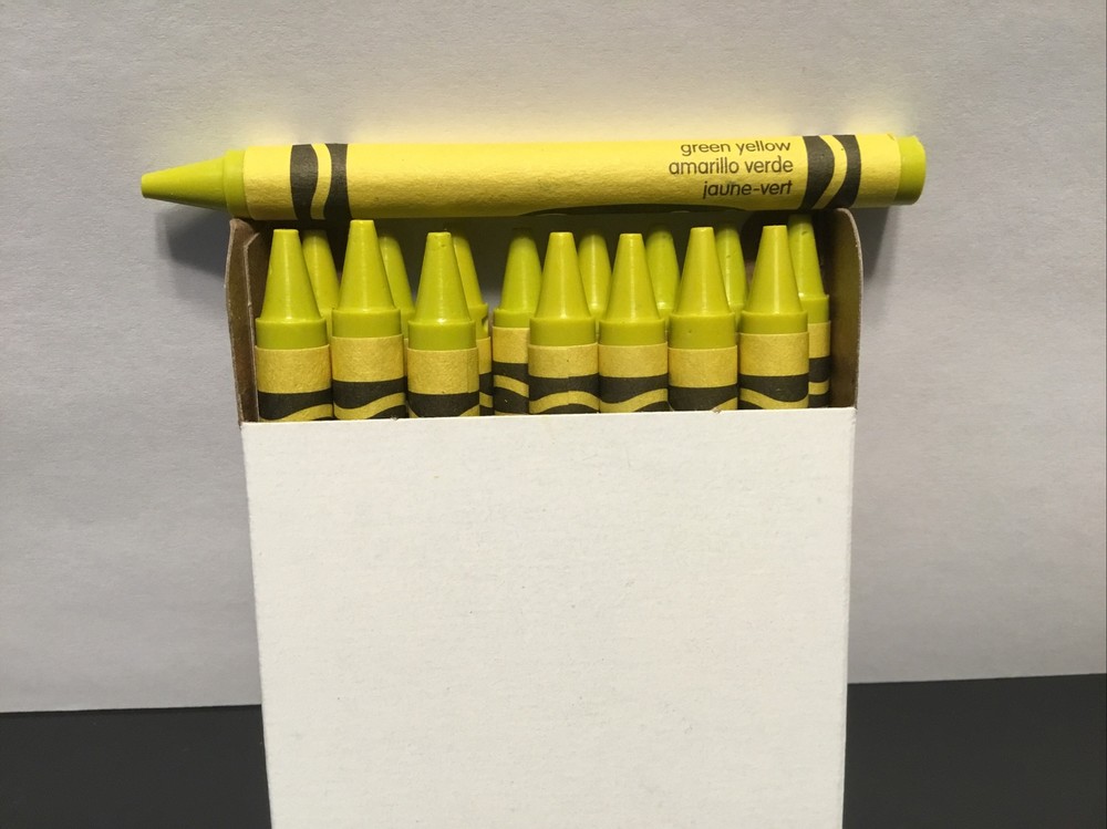 (16) Crayola Crayons (green yellow) BULK