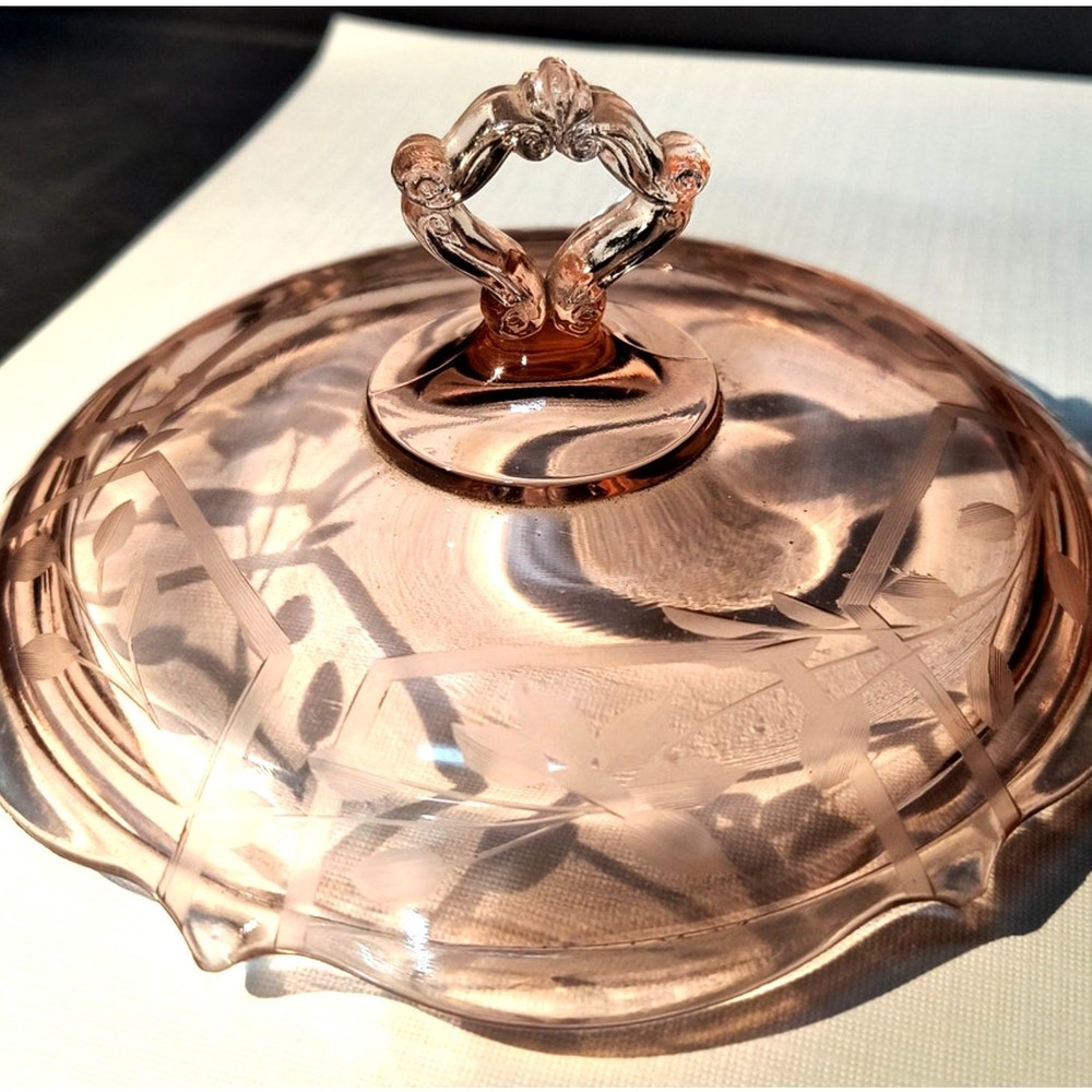 1048.  Pink Depression Glass Lid Only Etched Design
