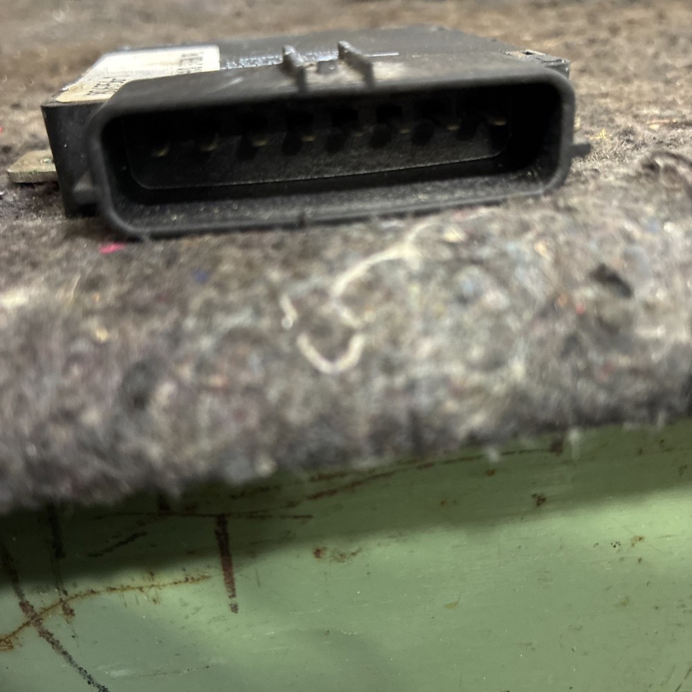 MERCRUISER IGNITION MODULE 131300-2230 v8