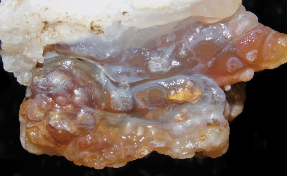 botryoidal Aguascalientes Fire Agate lapidary cabbing rough chunk Mexico 35 gram