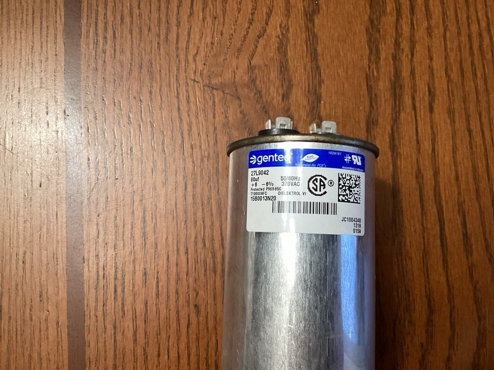 80 MFD Capacitor Round 370vac New No Box
