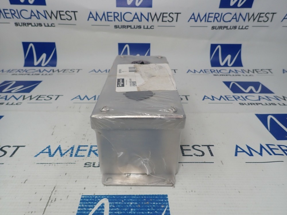 HOFFMAN E3PBSS6 SS PUSHBUTTON ENCLOSURE 3 HOLE STAINLESS STEEL