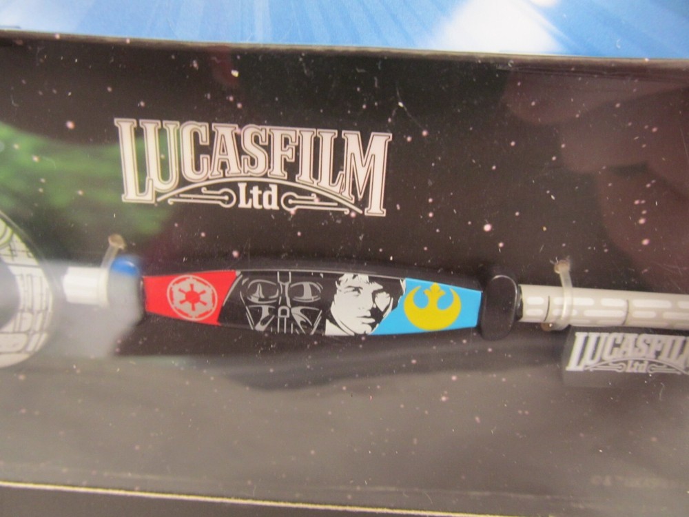 Genuine Disney Key Set Pixar Marvel Star Wars Studio Starter Collection Sealed